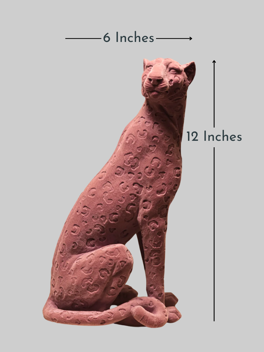 The Seated Leopard