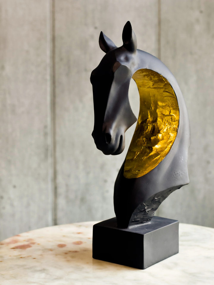 Abstract Horse Head with Gold Accent - Resin Decor