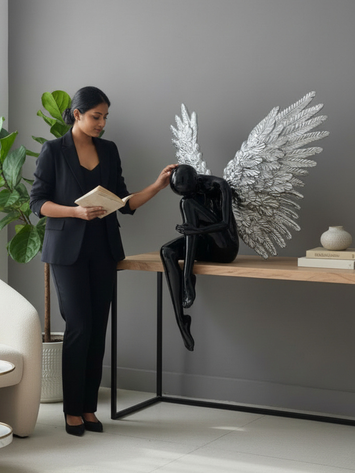 Noir Séraphine Resin Sculpture