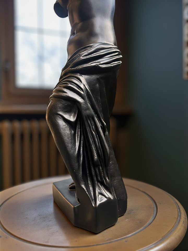 The Eternal Venus de Milo Replica in Resin