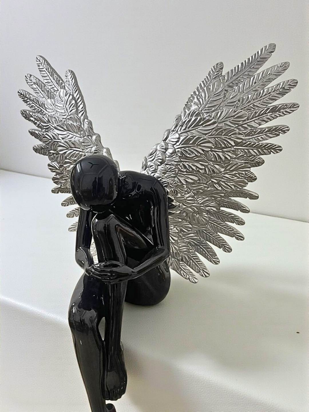 Noir Séraphine Resin Sculpture