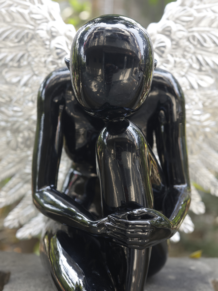 Noir Séraphine Resin Sculpture