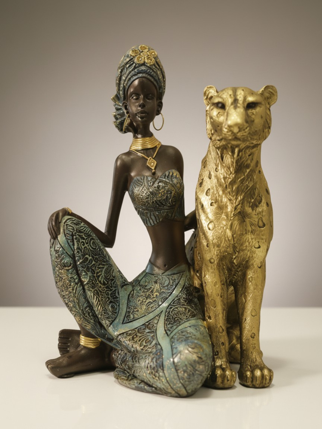 La Reine Panther Queen Sculpture