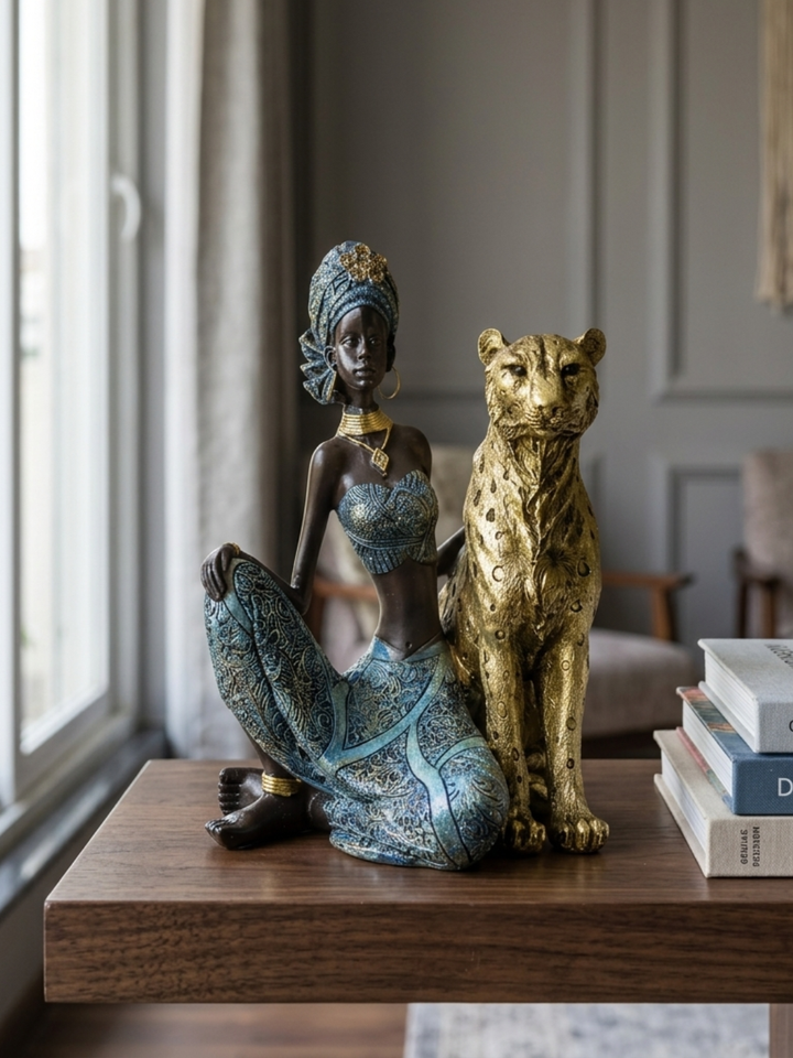 La Reine Panther Queen Sculpture