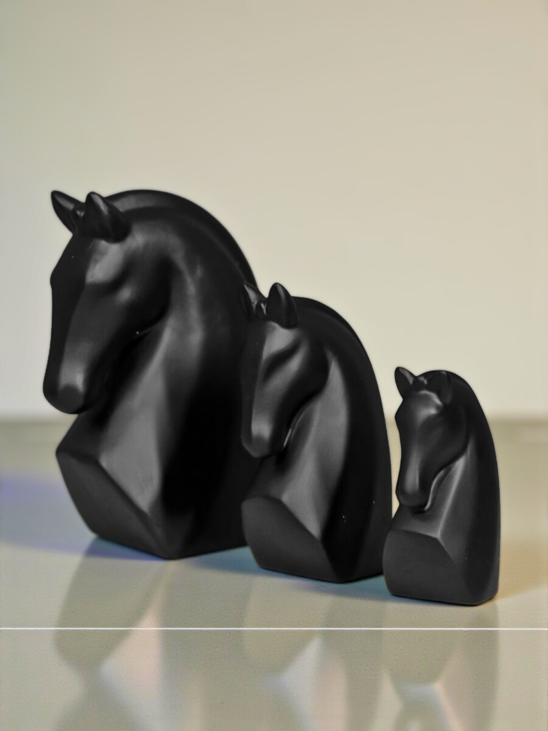 Triple Harmony Horse Resin Decor