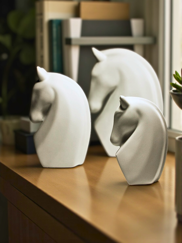 Triple Harmony Horse Resin Decor