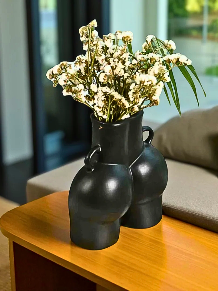 Bootylicious Vase