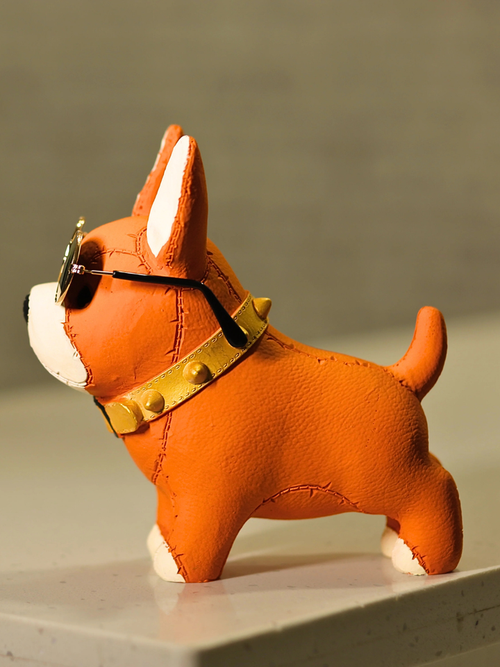 The Paw-sitively Cool Pup