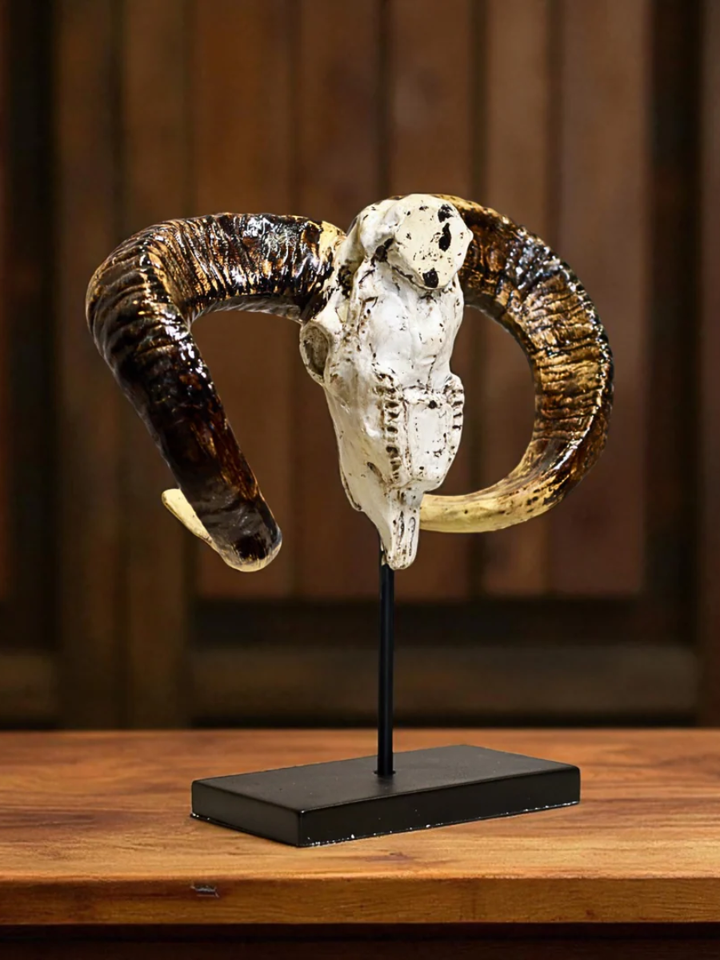 Ram Skull Resin Decor
