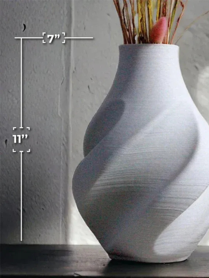 Luxury 3D Printed Twisting Vase