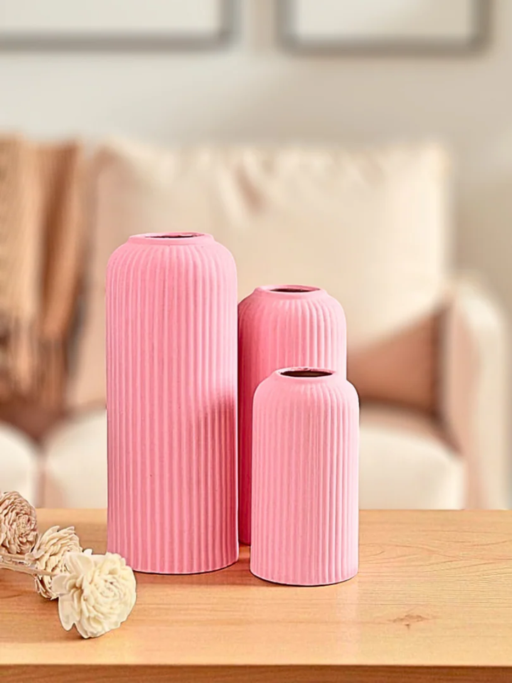 Contemporary Ribbed - Set of 3 Vases