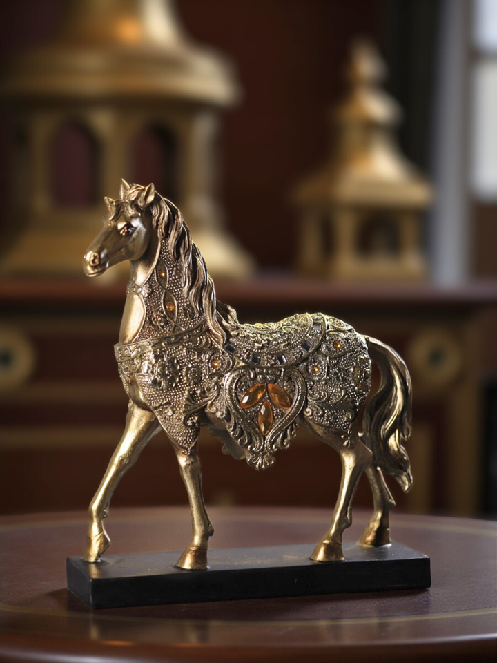 Strolling Royal Horse Resin Sculpture