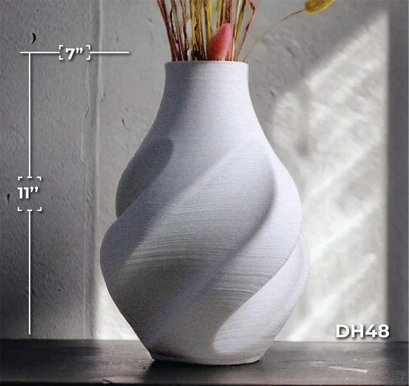 Luxury 3D Printed Twisting Vase