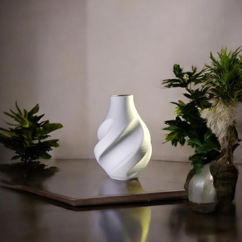 Luxury 3D Printed Twisting Vase