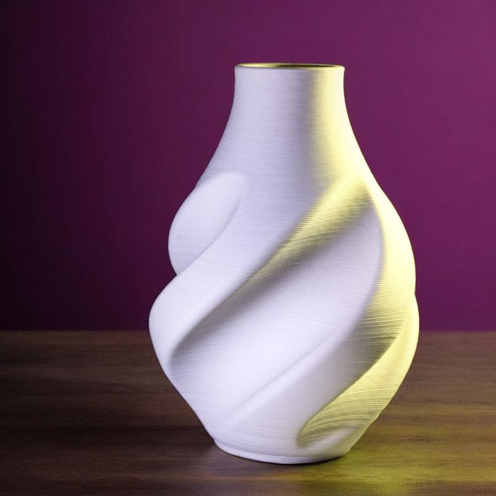 Luxury 3D Printed Twisting Vase